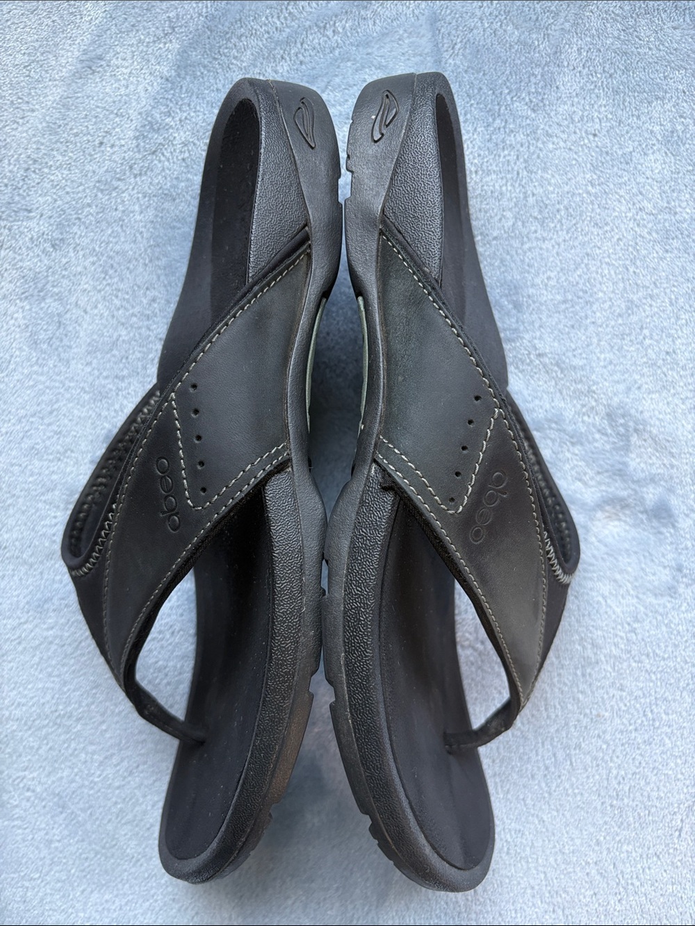 Abeo Women's Balboa Black Flip-Flop Sandals - Picture 5 of 11